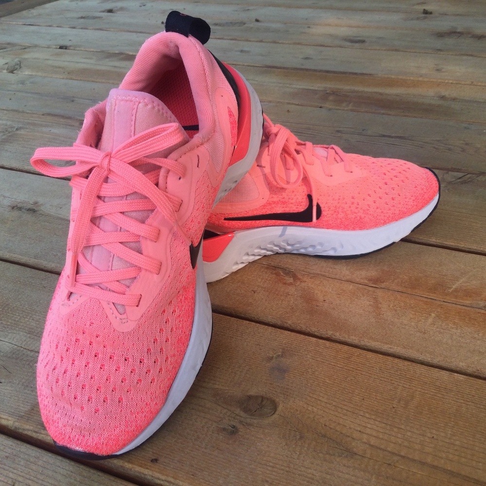Nike Odessey React size 8